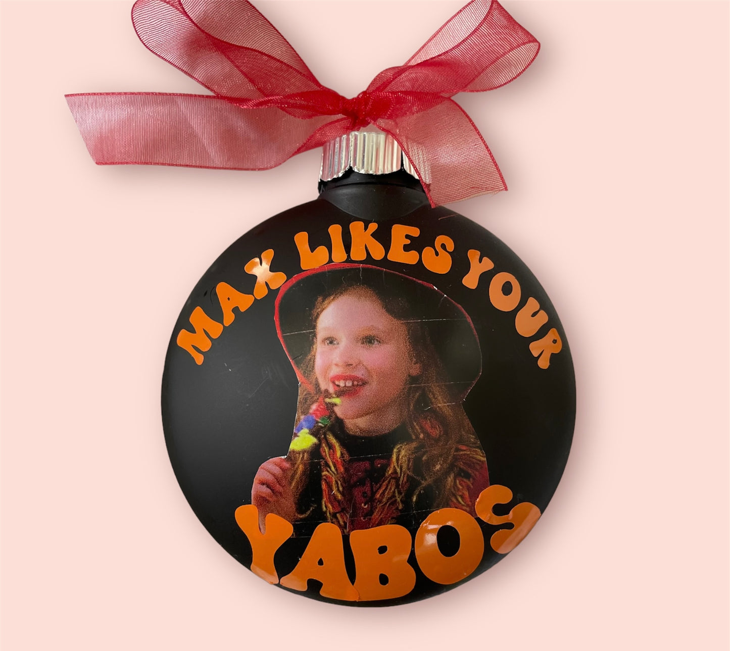 Yabos ornaments