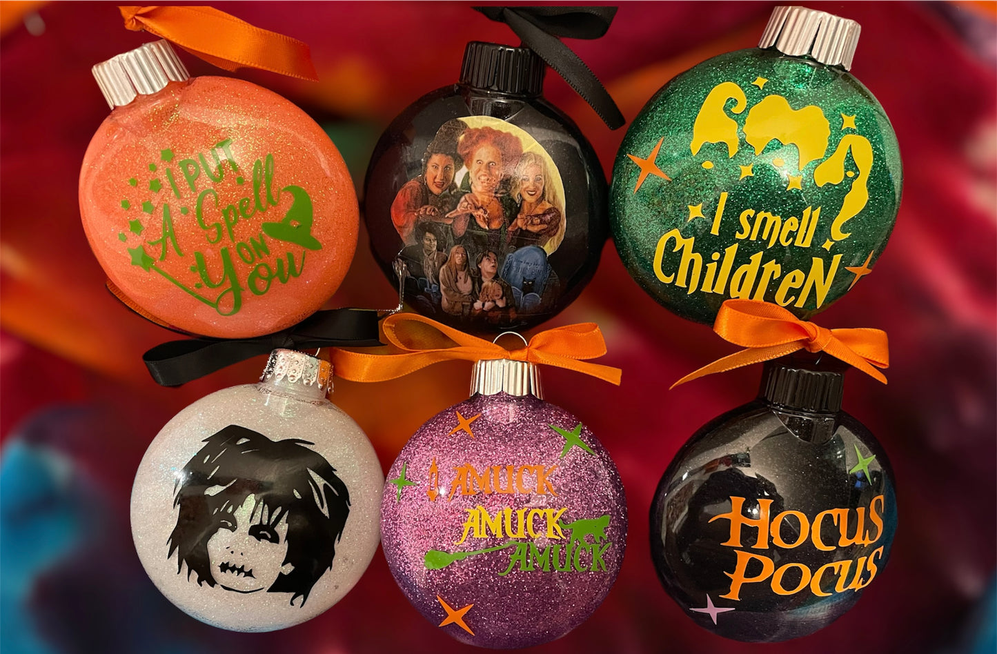 Hocus ornament